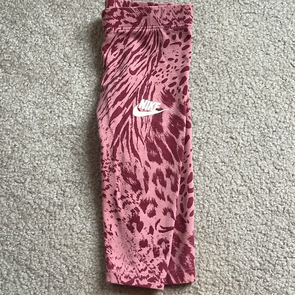 Infant Nike Set - Picture 2 of 5